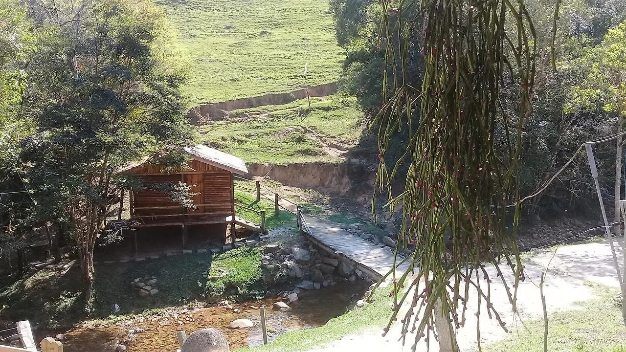 Cabanas Pousada Esmeraldas Anitápolis